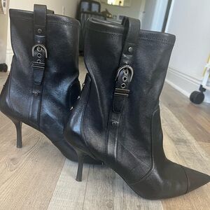 Stuart W. Maverick 75 bootie